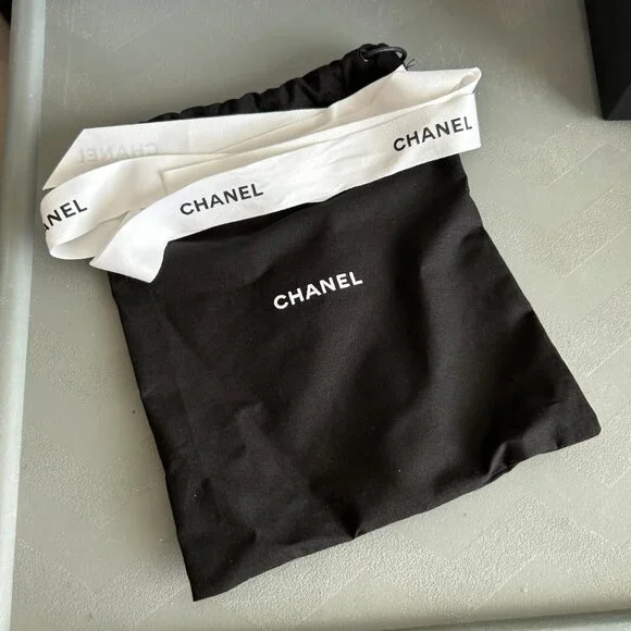 Chanel Empty Box and Dust Bag - Picture 3 of 4